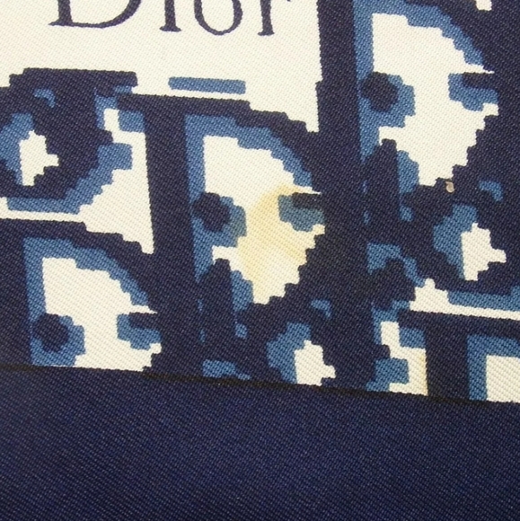 Auth Dior Montiagne Trotter Silk Scarf - Picture 8 of 8